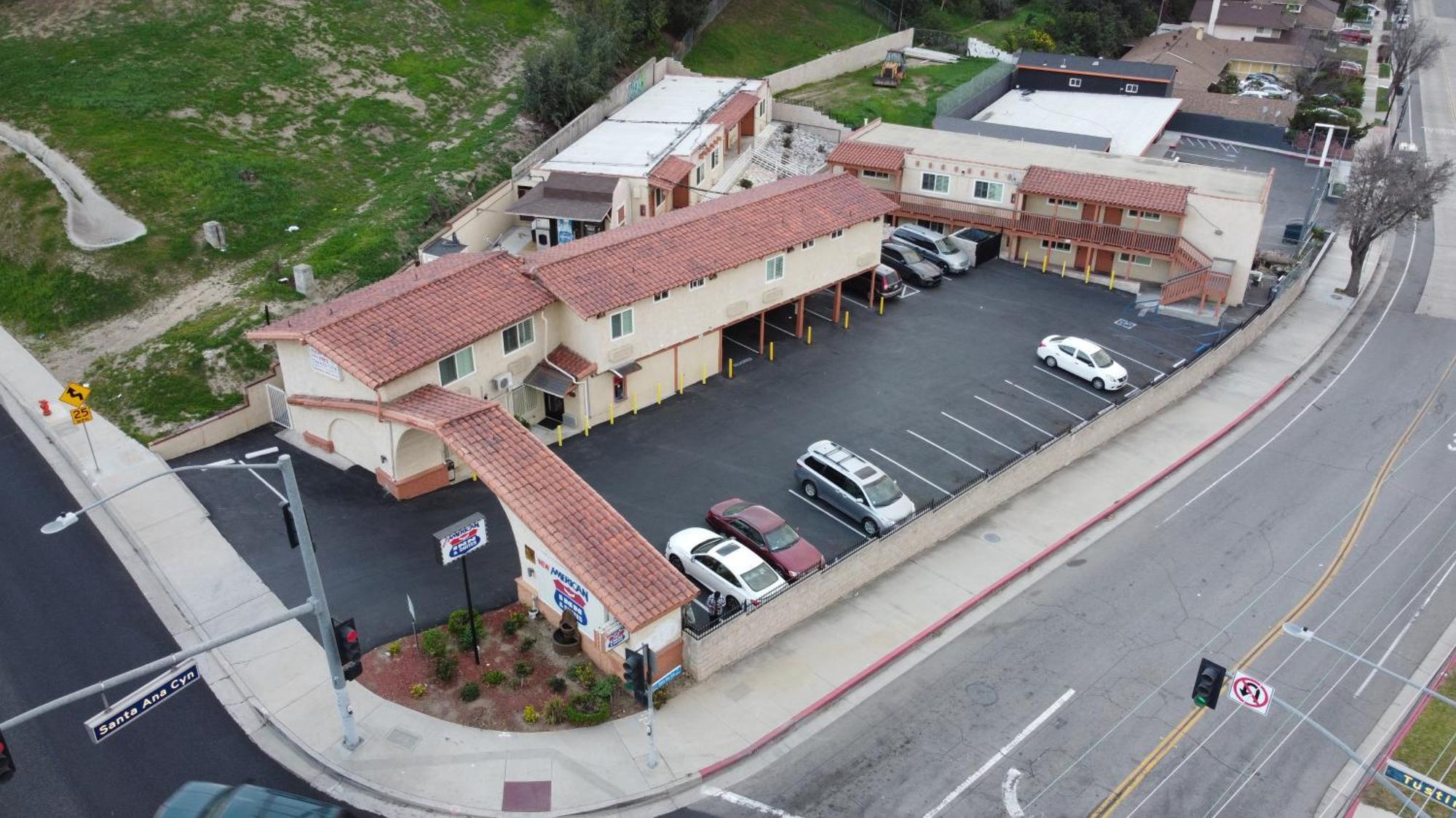 New American Inn & Suites Orange Exterior foto